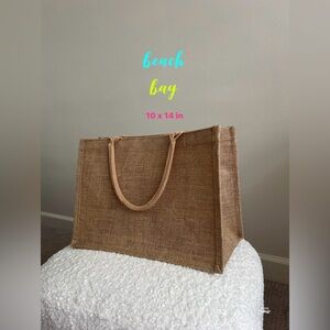 Beach tote bag